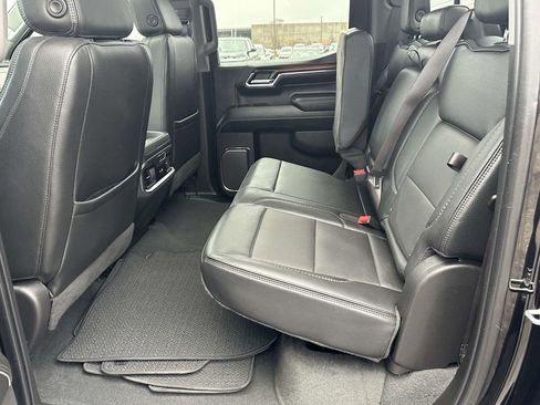 Used 2024 GMC Sierra 1500 Denali w/ Denali Reserve Package image 15