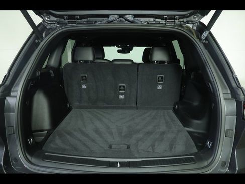 Used 2022 Jeep Grand Cherokee Altitude image 16