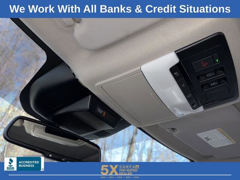 Used 2026 Nissan Rogue Platinum w/ Platinum Premium Package image 24