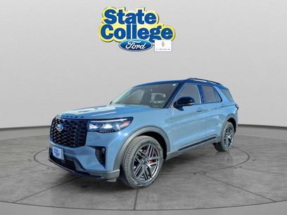 Used 2025 Ford Explorer ST-Line w/ Premium Package