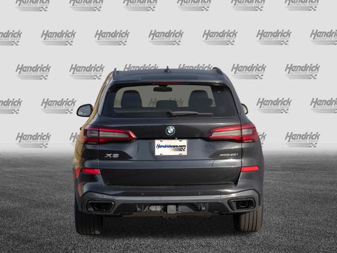 Certified 2022 BMW X5 xDrive40i w/ M Sport Package image 8