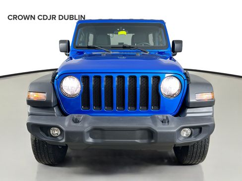 Used 2022 Jeep Wrangler Unlimited Sport AWD/4WD image 2