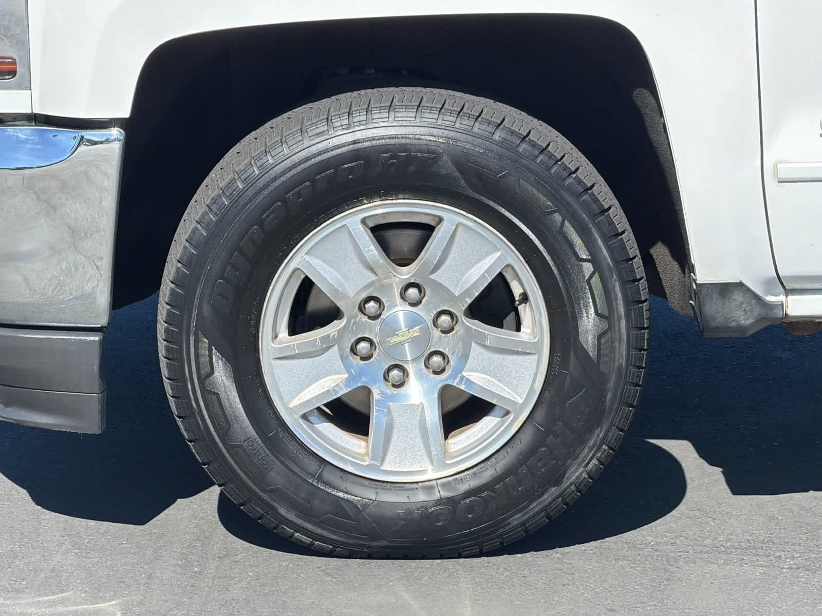 Used 2017 Chevrolet Silverado 1500 LT w/ All Star Edition RWD image 28