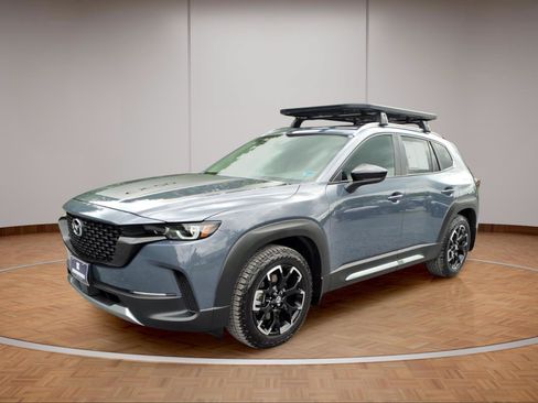 Used 2025 MAZDA CX-50 Meridian Edition w/ Apex Package AWD/4WD image 3