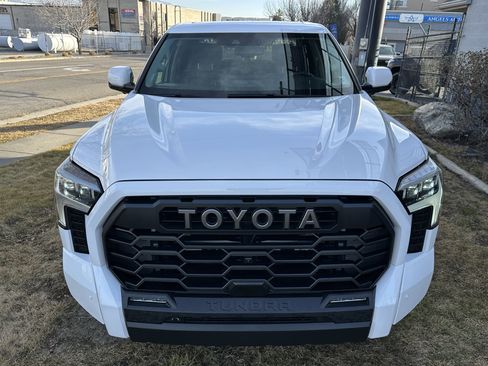 Used 2024 Toyota Tundra Limited image 13