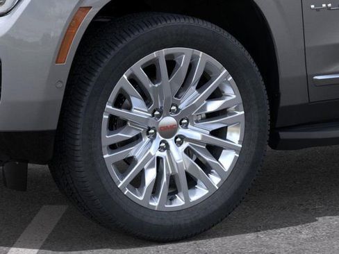 New 2026 GMC Yukon XL Elevation w/ LPO, Floor Liner Package image 9