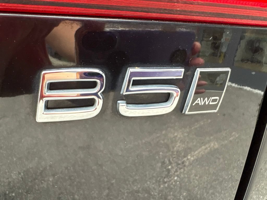 Used 2022 Volvo XC60 B5 Momentum AWD/4WD image 19