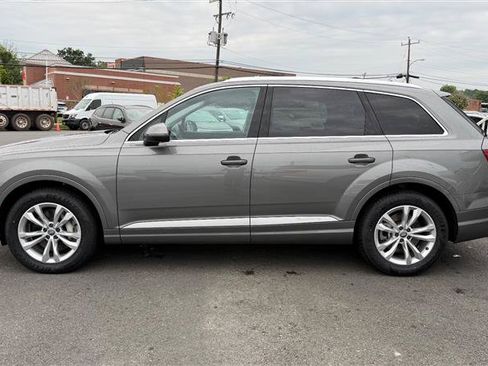 Used 2017 Audi Q7 3.0T Premium AWD/4WD image 3