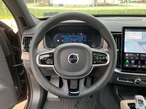 Used 2026 Volvo XC90 T8 Ultra w/ Protection Package AWD/4WD image 30