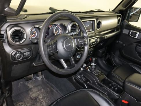 Used 2022 Jeep Gladiator Sport AWD/4WD image 24