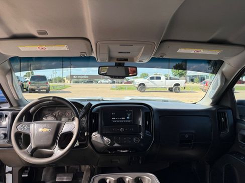 Used 2019 Chevrolet Silverado 2500 W/T AWD/4WD image 21