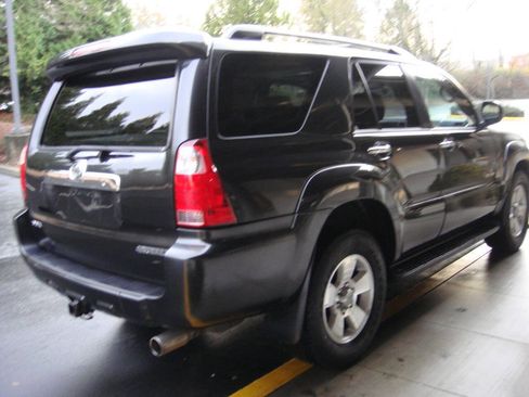 Used 2008 Toyota 4Runner SR5 image 8