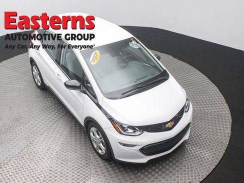 Used 2021 Chevrolet Bolt LT image 3