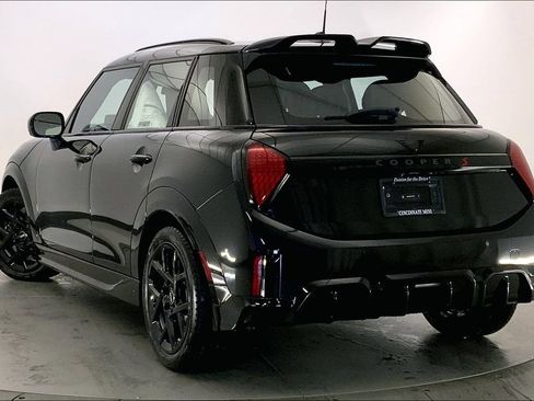 New 2026 MINI Cooper S FWD image 2