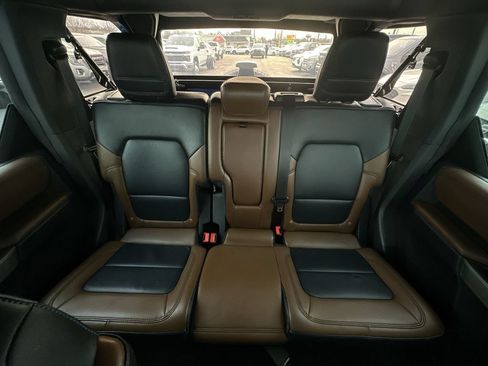Used 2023 Ford Bronco Outer Banks AWD/4WD image 23