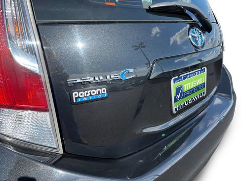 Used 2016 Toyota Prius C Persona Series FWD image 31