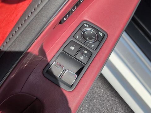 Used 2022 Lexus LC 500 Coupe w/ Dynamic Handling Package RWD image 9