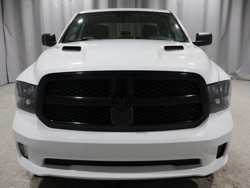 Used 2019 RAM 1500 Express w/ Wheel & Sound Group image 8