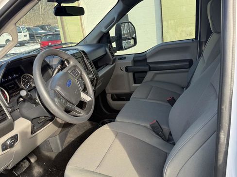 Used 2022 Ford F350 XL w/ STX Appearance Package image 8