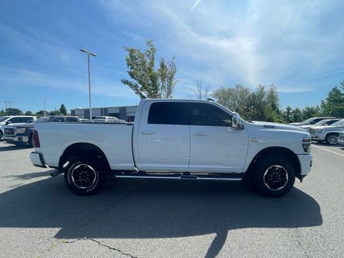 Used 2025 RAM 2500 Laramie AWD/4WD image 8