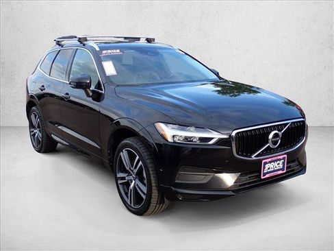 Used 2019 Volvo XC60 T5 Momentum w/ Multimedia Package AWD/4WD image 6