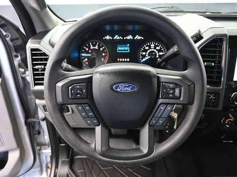 Used 2018 Ford F150 XLT AWD/4WD image 15