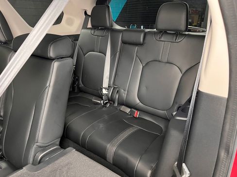 Used 2023 Honda Pilot Touring image 20