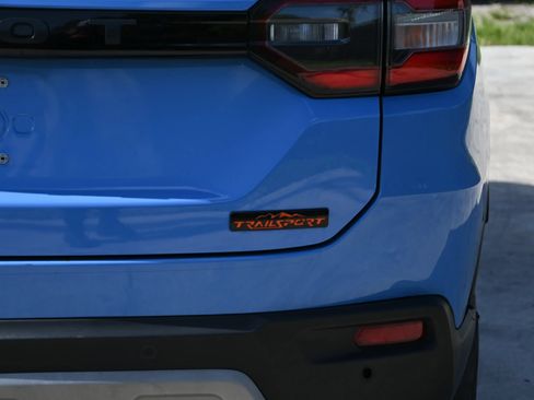 Used 2025 Honda Pilot TrailSport image 8