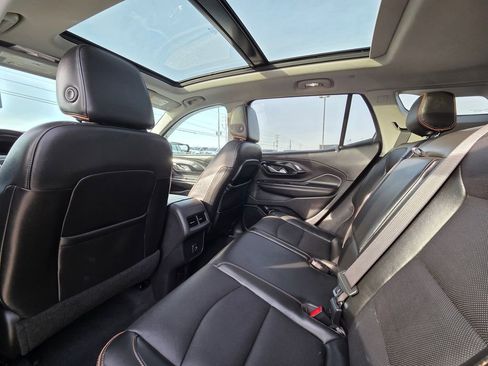 Used 2022 GMC Terrain AT4 w/ Infotainment Package II image 28