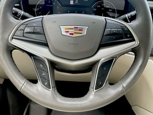 Certified 2023 Cadillac XT5 Premium Luxury w/ LPO, Floor Liner Package AWD/4WD image 10