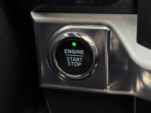 Certified 2022 Ford F150 Raptor w/ Raptor 37 Performance Package image 27