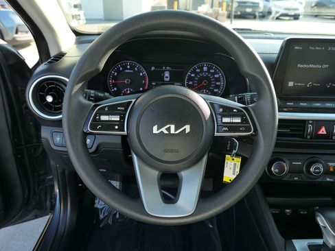 Used 2023 Kia Forte LXS image 23