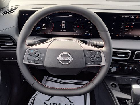 New 2026 Nissan Sentra SR w/ SR Premium Package image 8