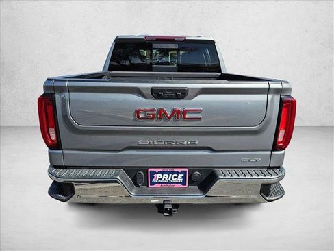 Used 2023 GMC Sierra 1500 SLT w/ SLT Premium Package AWD/4WD image 10
