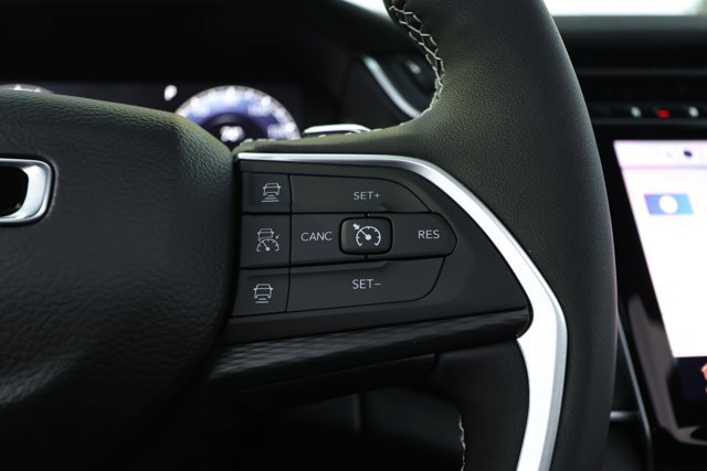 New 2027 Jeep Grand Cherokee Laredo X RWD image 14