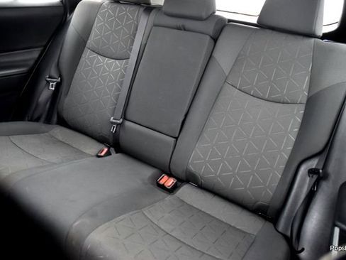 Used 2021 Toyota RAV4 XLE image 13