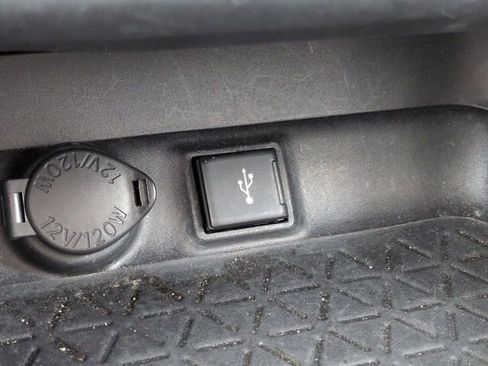 Certified 2021 Toyota RAV4 XLE Premium FWD image 22