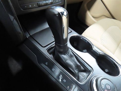 Used 2017 Ford Explorer 4WD image 25