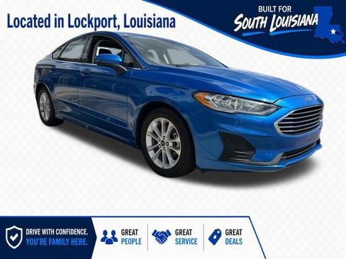 Used 2019 Ford Fusion SE FWD image 1