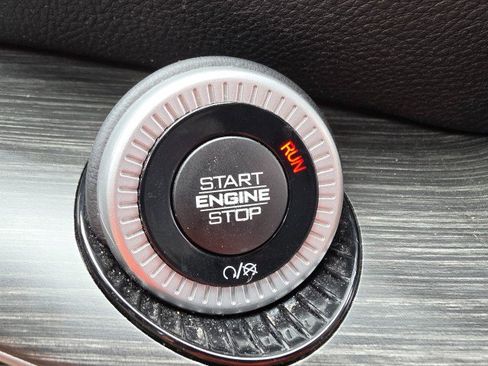 Used 2023 Jeep Wagoneer Series III w/ Convenience Group I image 54