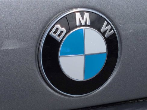 New 2026 BMW X7 xDrive40i w/ Premium Package AWD/4WD image 12
