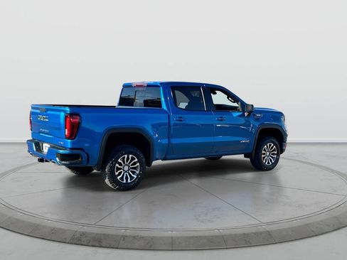 Used 2023 GMC Sierra 1500 AT4 w/ AT4 Preferred Package AWD/4WD image 8