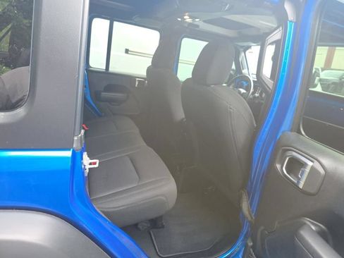 Used 2022 Jeep Wrangler Unlimited Sport AWD/4WD image 40