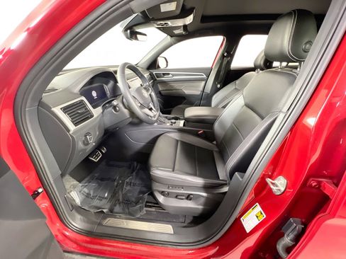 Used 2023 Volkswagen Atlas Cross Sport SEL R-Line image 21