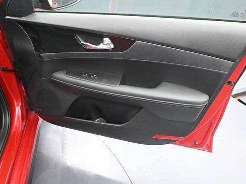 Certified 2024 Kia Forte GT-Line w/ GT-Line Premium Package FWD image 37
