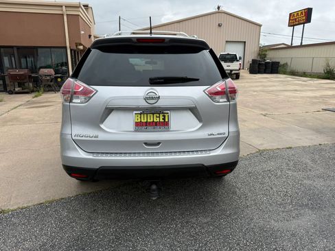 Used 2015 Nissan Rogue SL AWD/4WD image 5