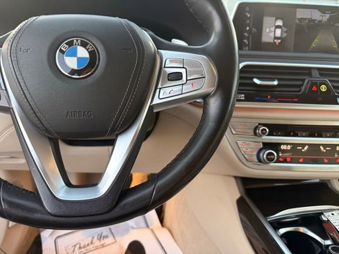 Used 2016 BMW 740i RWD image 18