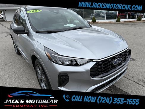 Used 2023 Ford Escape AWD ST-Line w/ Tech Pack #1 image 6