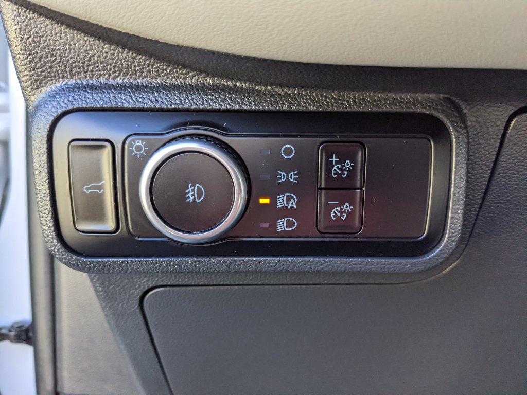 Certified 2026 Ford Explorer Active w/ Active Comfort Package RWD image 13
