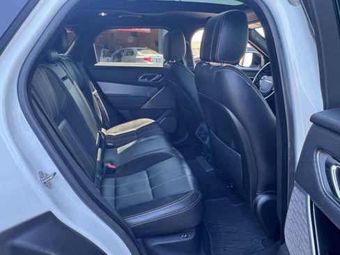 Used 2019 Land Rover Range Rover Velar R-Dynamic SE AWD/4WD image 13